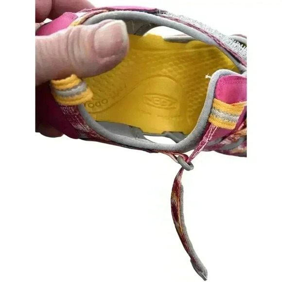 Keen Pink Seacamp II CNX Fisherman Water Hiking Sandals Big Girls Size 4 Shoes - Picture 8 of 10